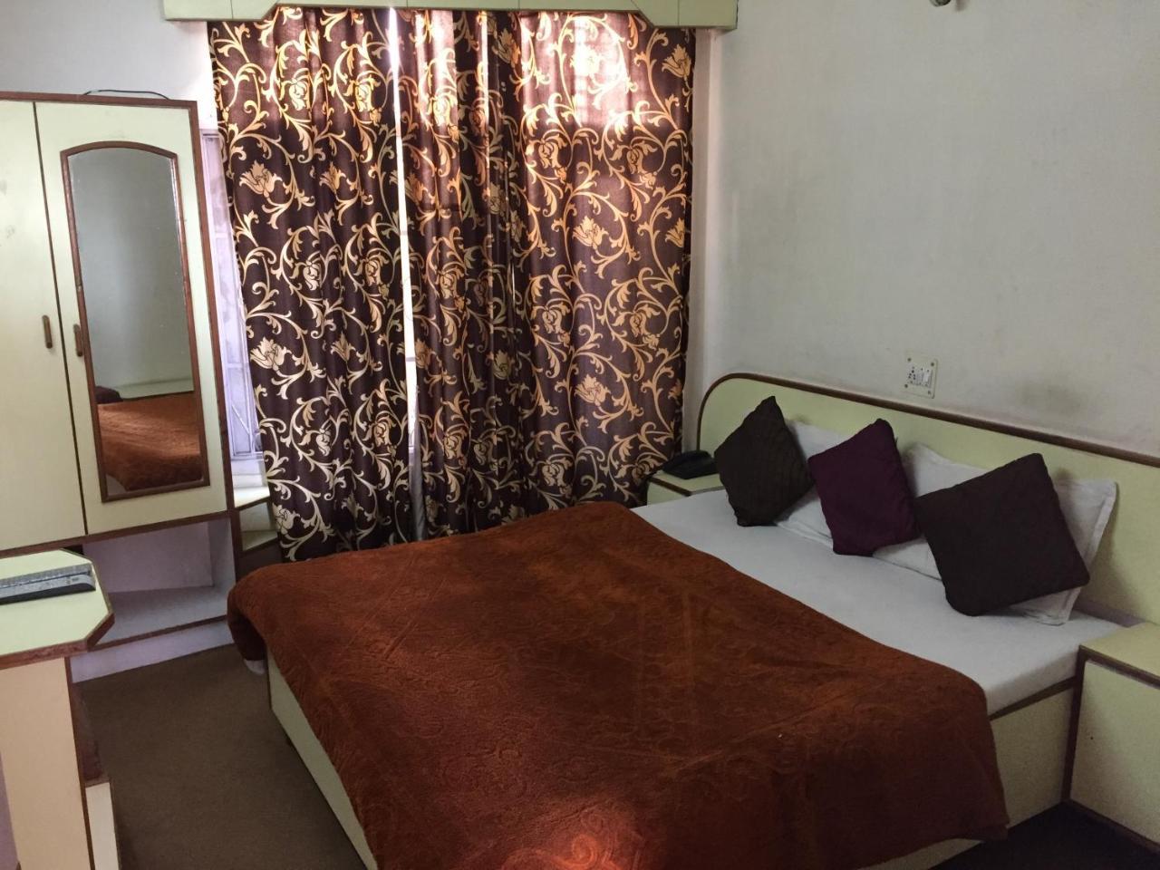 שימלה Hotel Lotus מראה חיצוני תמונה